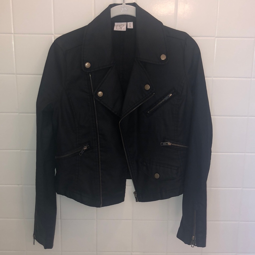 VEGAN LEATHER JACKET